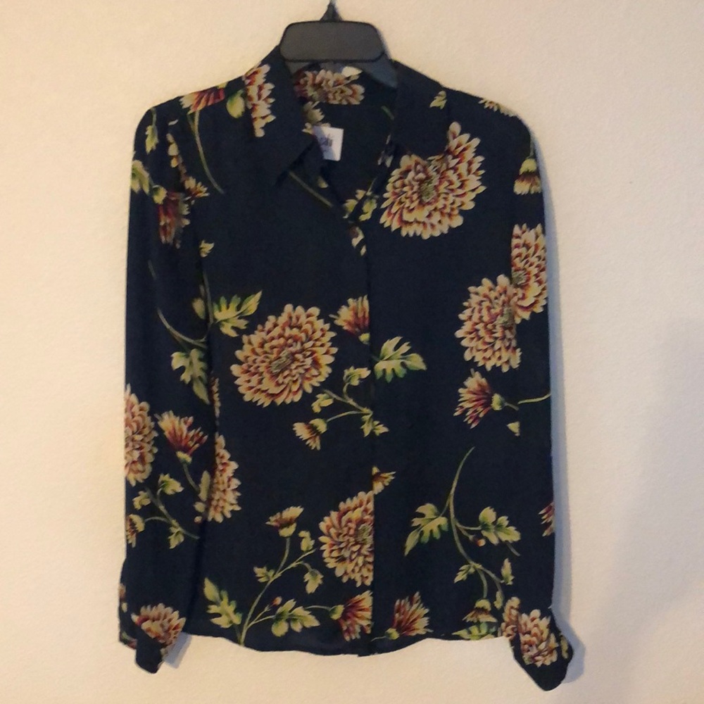 Cabi Long Sleeve Blouse